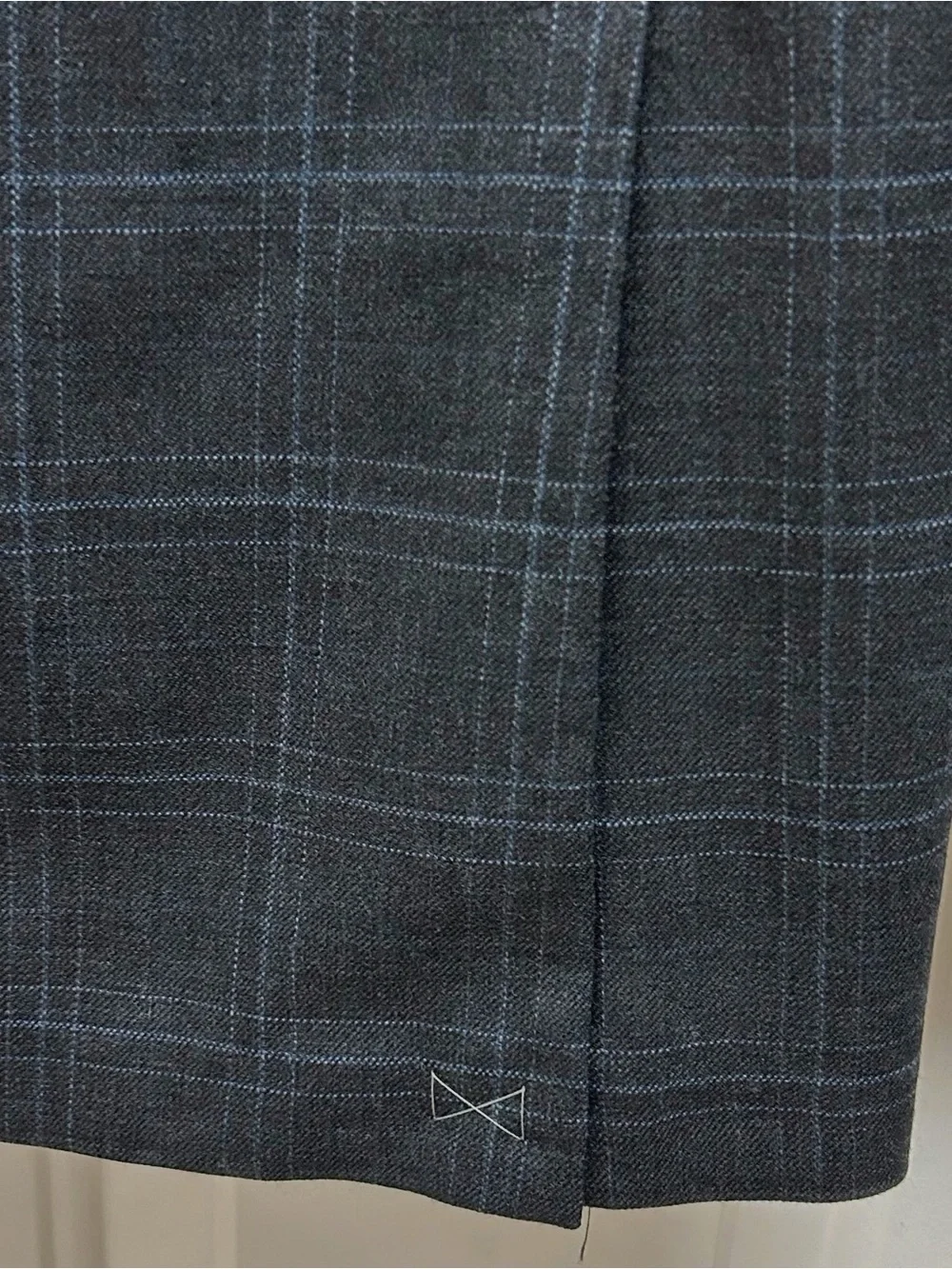 Hart Schaffner Marx Windowpane Sport Coat Blue &Charcoal Windowpane Worsted Wool